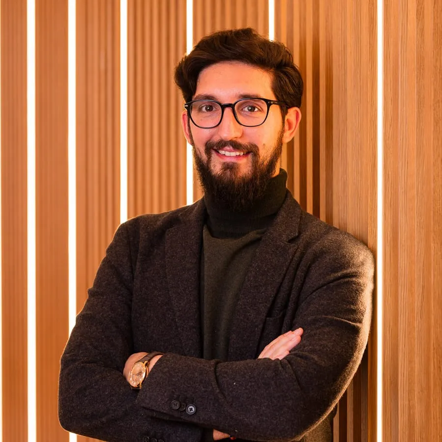 Daniel Ferrer, Founder of Apolo AI